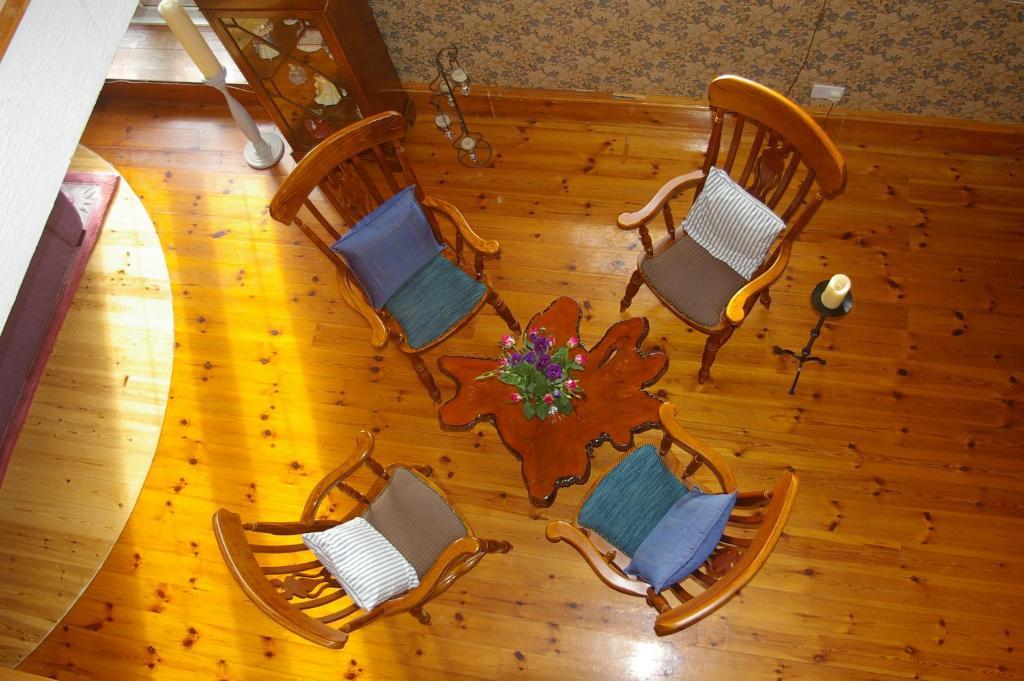The Old School House Hotel Йелвертън Екстериор снимка