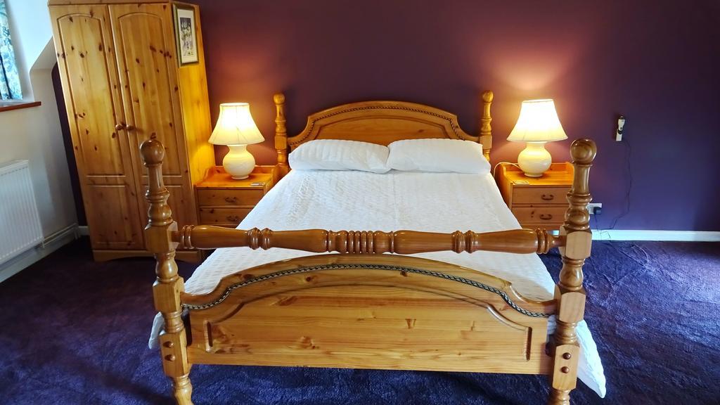 The Old School House Hotel Йелвертън Екстериор снимка